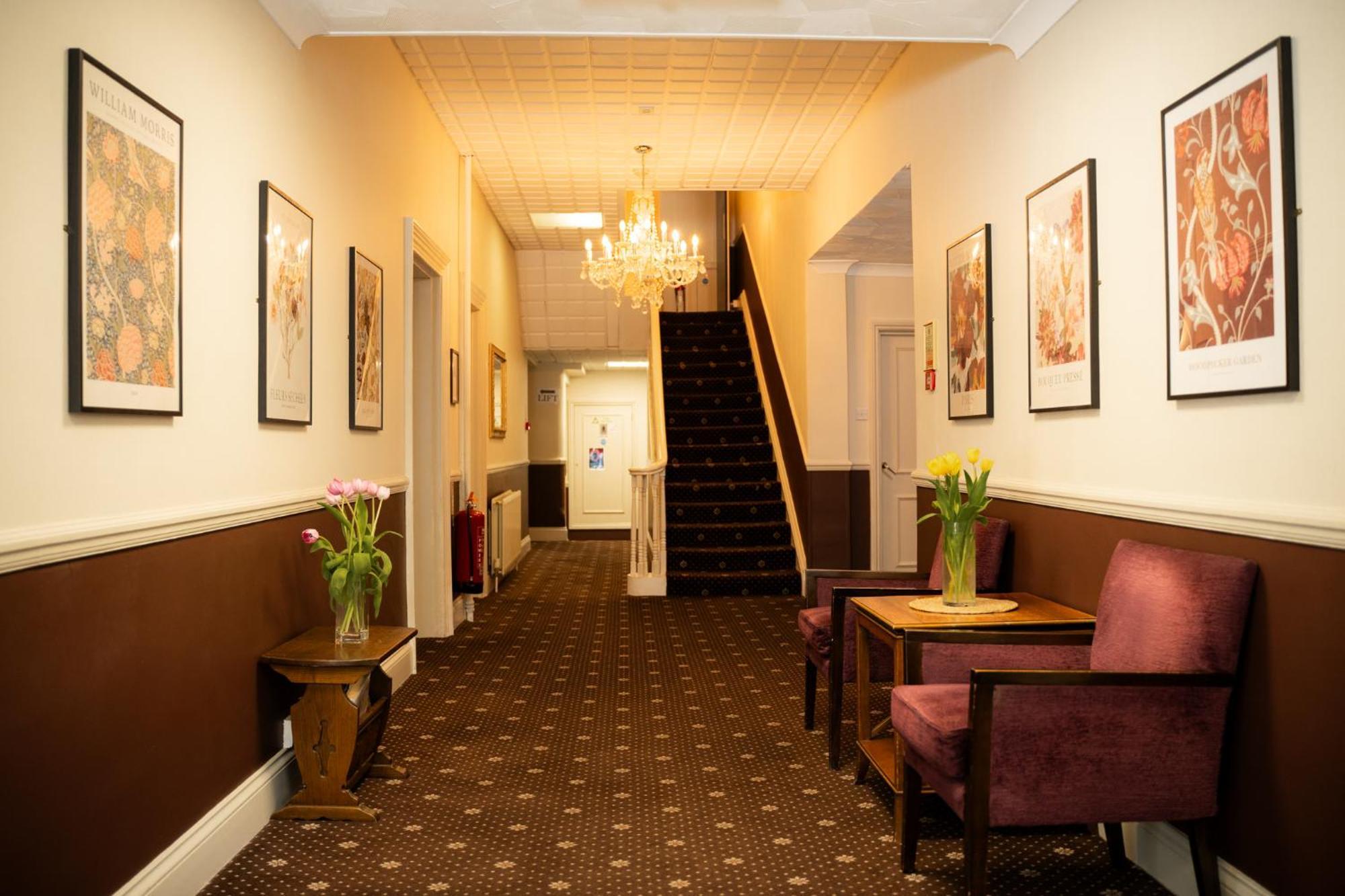 The Mayfair Hotel Борнмът Екстериор снимка